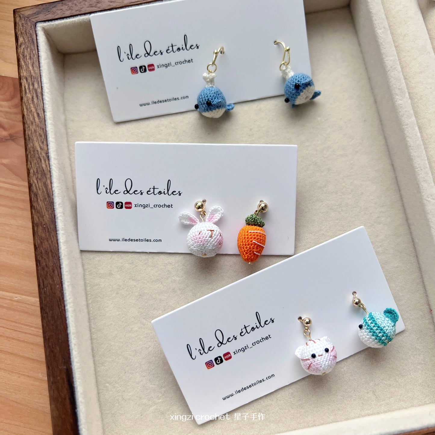 Boucles d'oreilles et bracelets de la collection Animal / Baleine, lapin, chat et panda