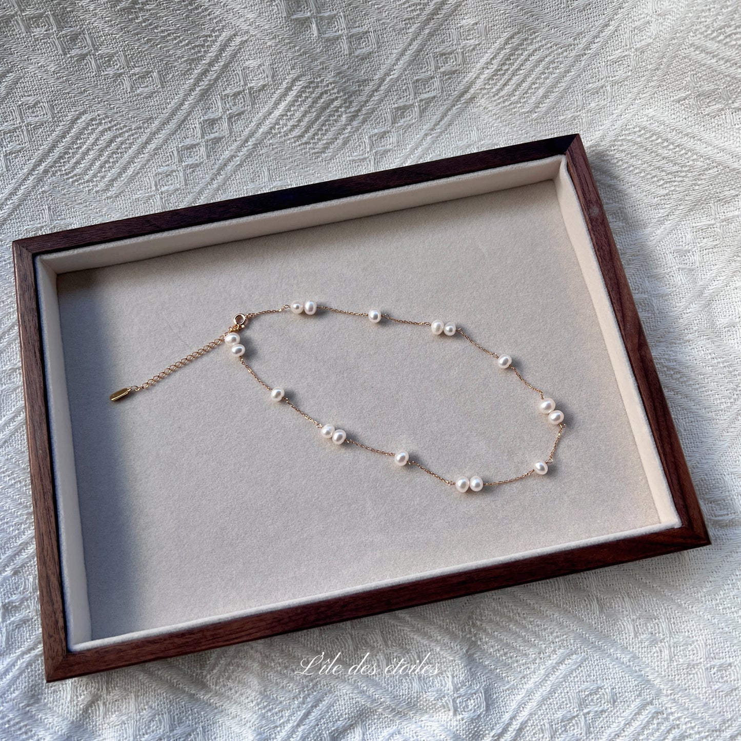 Parure collier et bracelet de perles en étoile