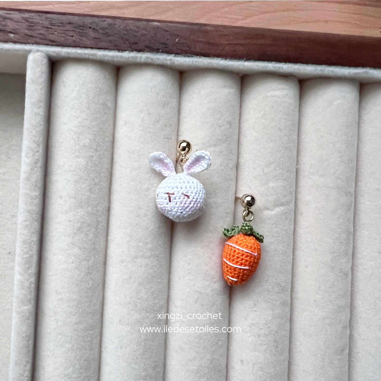 Boucles d'oreilles et bracelets de la collection Animal / Baleine, lapin, chat et panda