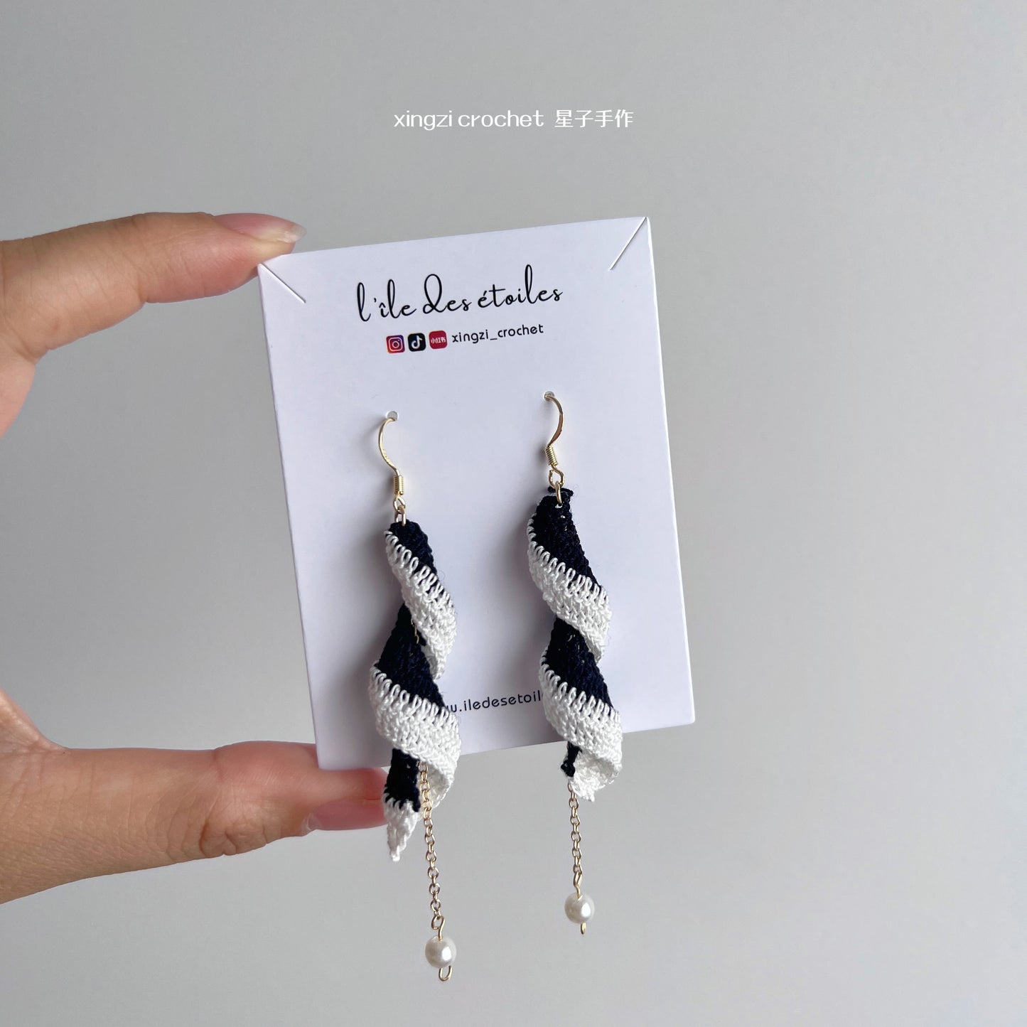 Boucles d'oreilles micro crochet en différents motifs