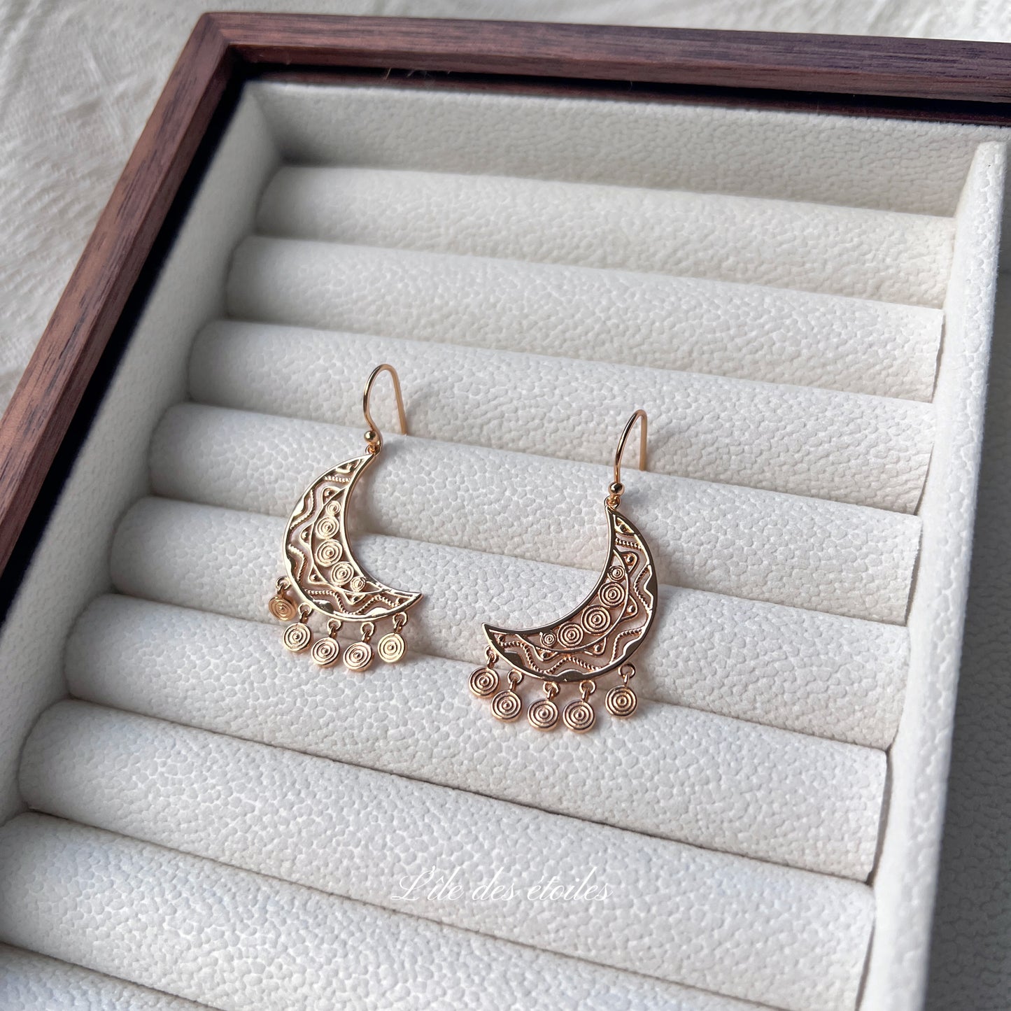 Boucles d'oreilles ethniques en forme de lune