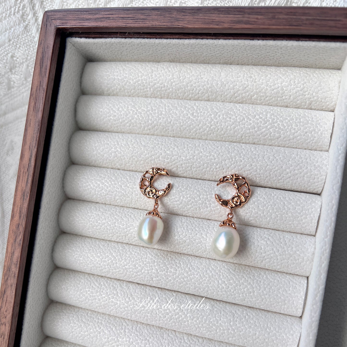 Boucles d'oreilles perles en argent en forme de lune
