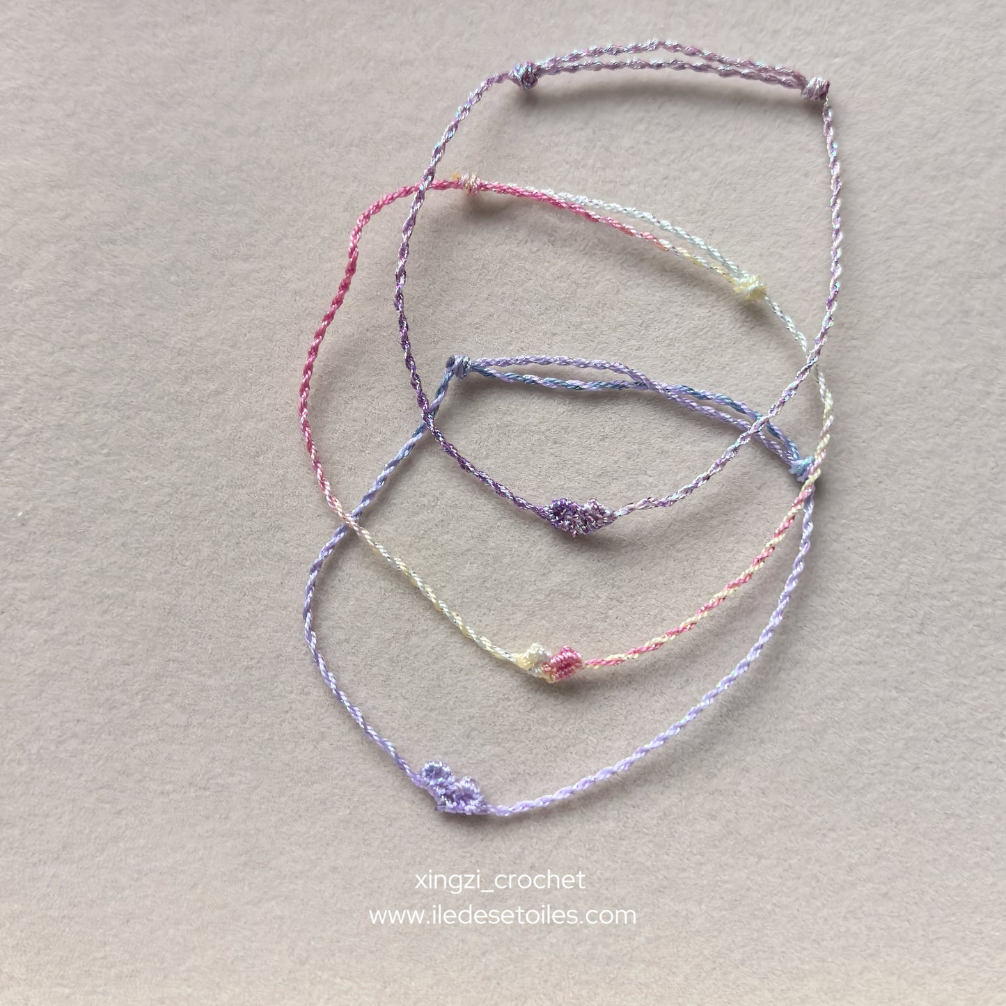 Knotting bracelet heart shaped