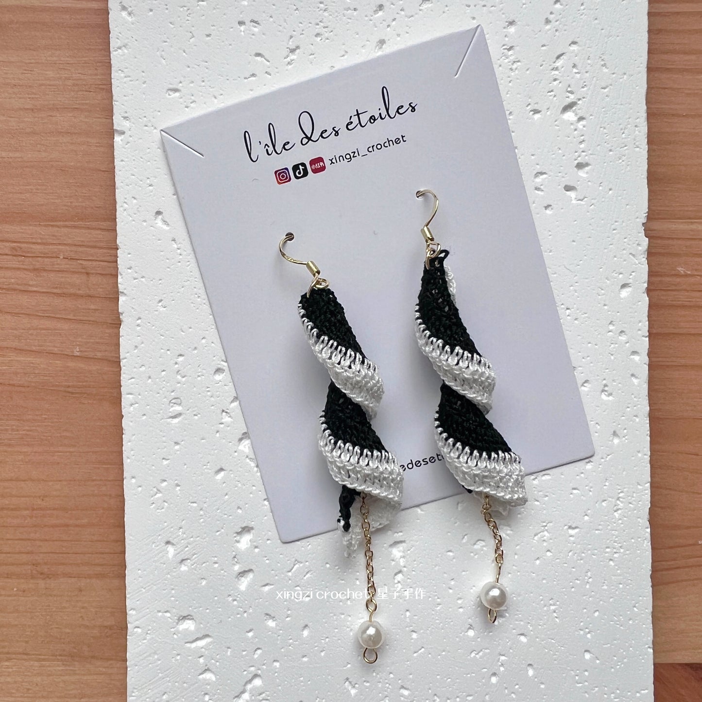 Boucles d'oreilles micro crochet en différents motifs