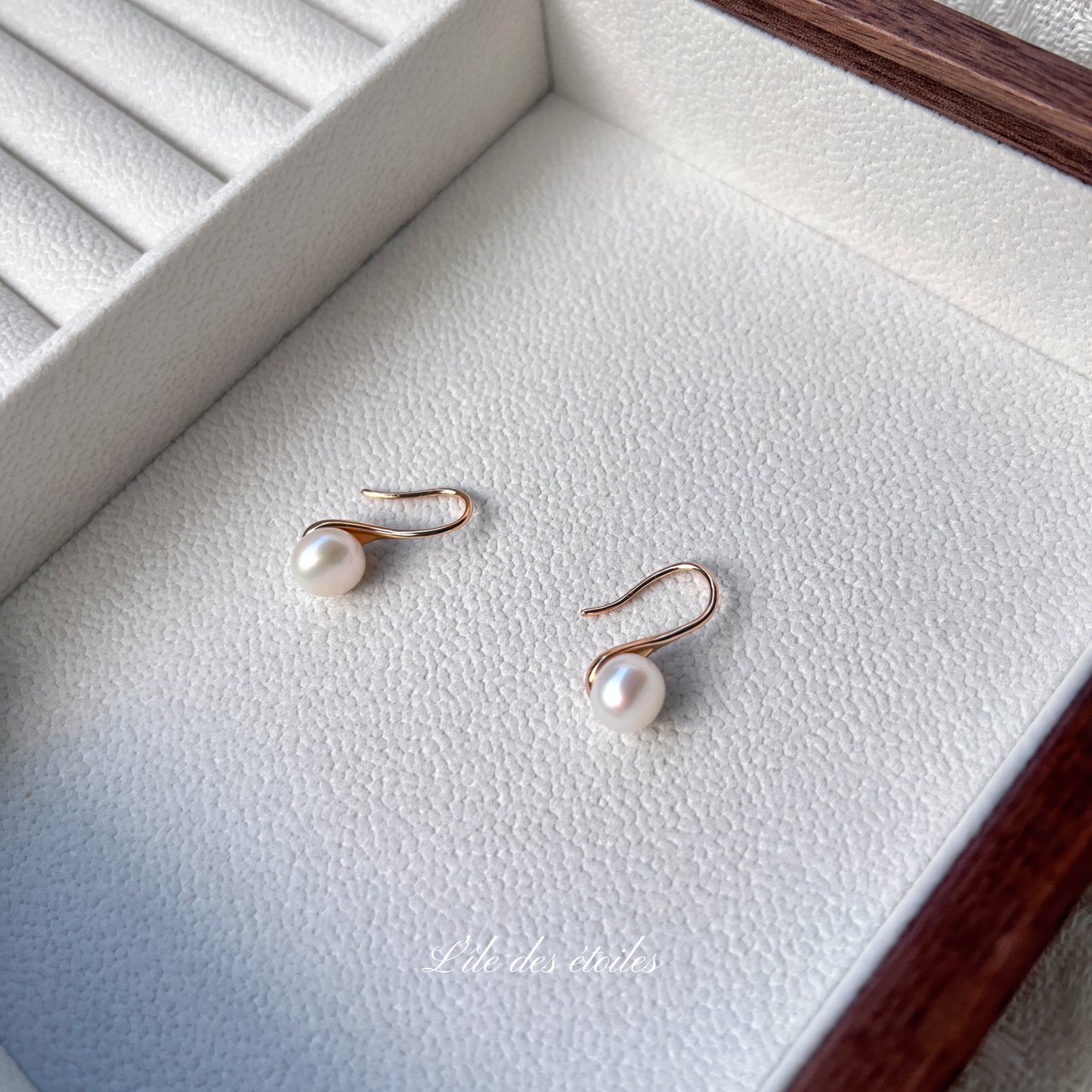 Boucles d'oreilles classiques en perles naturelles