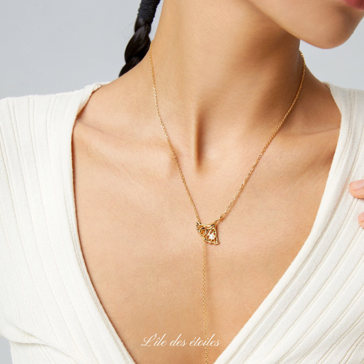 Collier en argent avec perle et feuilles de ginkgo ajouré